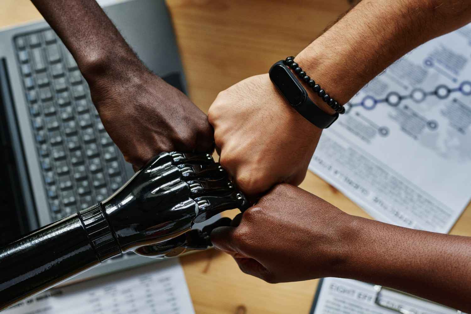 How Behavioural Skills and AI Work Together to Reduce Workplace Conflict